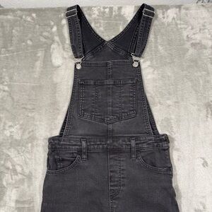 Levis Bib Overalls Women’s Size 29 Black Denim Jean Mid Rise Straight Leg